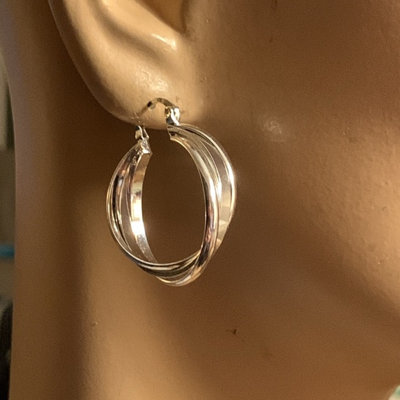 ABSTRACT MULTIDIMENSIONAL STERLING SILVER 925 TRIPLE INTERTWINED HOOPS. - Picture 2 of 14